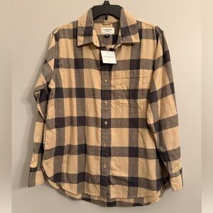 American Eagle soft plaid flannel shirt, NWT, tan/black, XS oversized